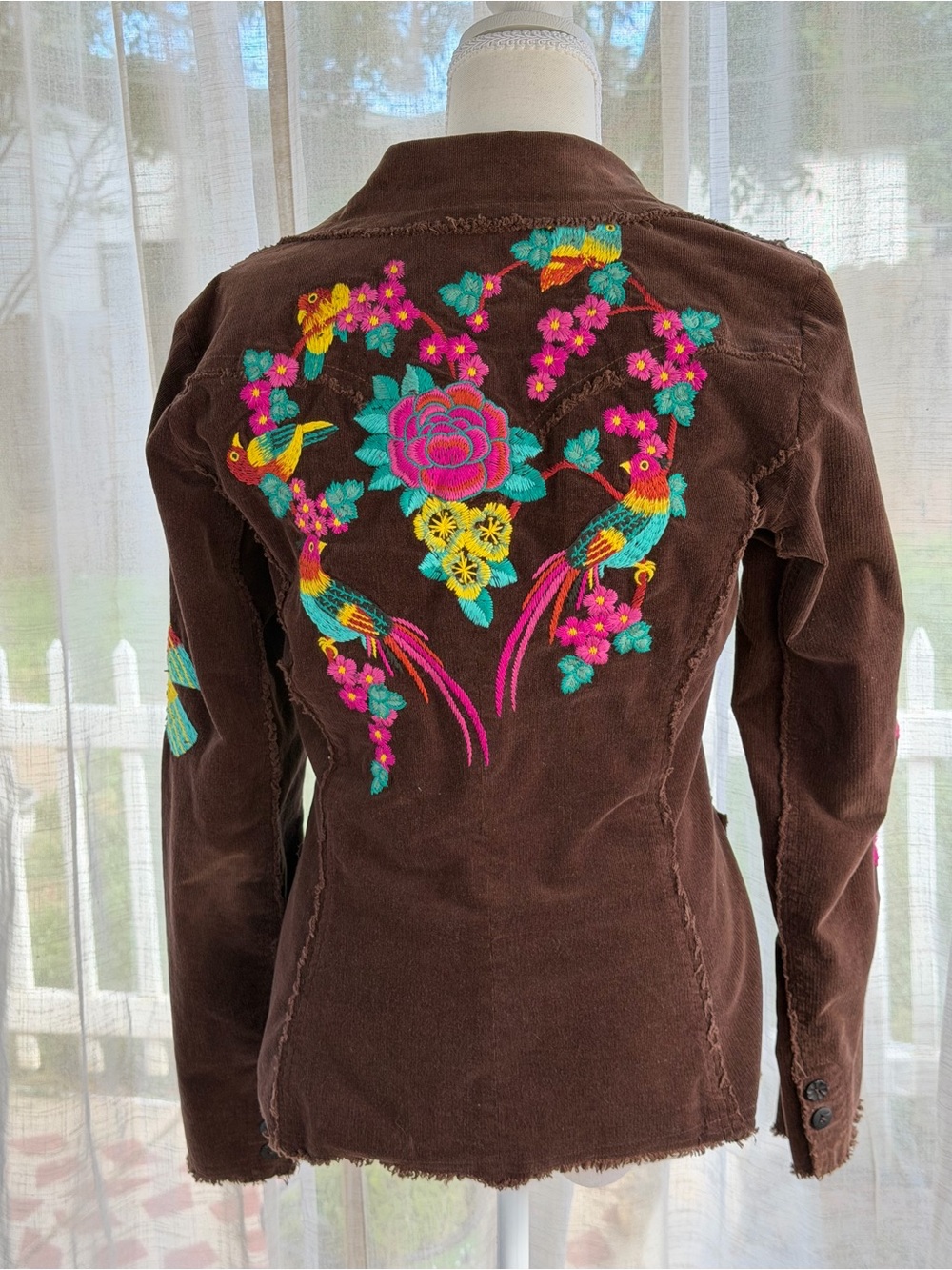 Johnny Was Embroidered Brown Corduroy Jacket with Floral & Bird Motifs Blazer Sm - Picture 6 of 14